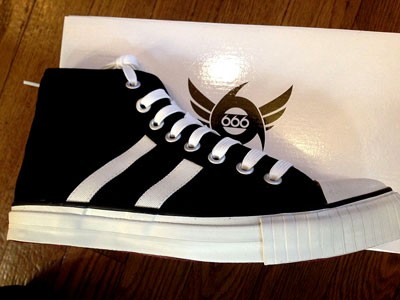 666・2－Line Sneaker
