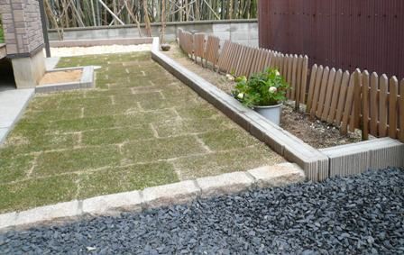 ウッドチップドッグラン完成 はな はな ウッドチップドッグラン完成 はな はな