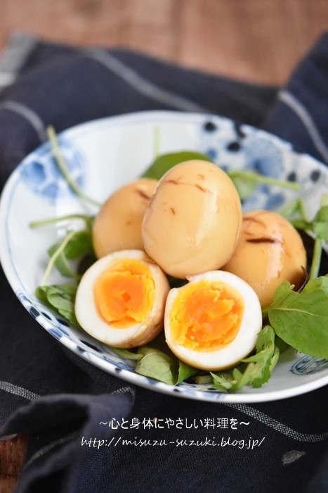 ゆで卵の照り焼き 調味料はわずか 簡単 節約 作り置きおかずレシピとお弁当 心と身体にやさしい料理を 鈴木美鈴オフィシャルブログ Powered By ライブドアブログ