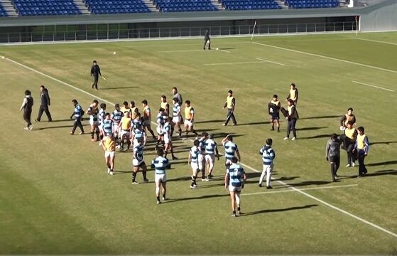 関東学院大学 ラグビー部 ブルージャージ復活を祈る 今日も安全第一で走る