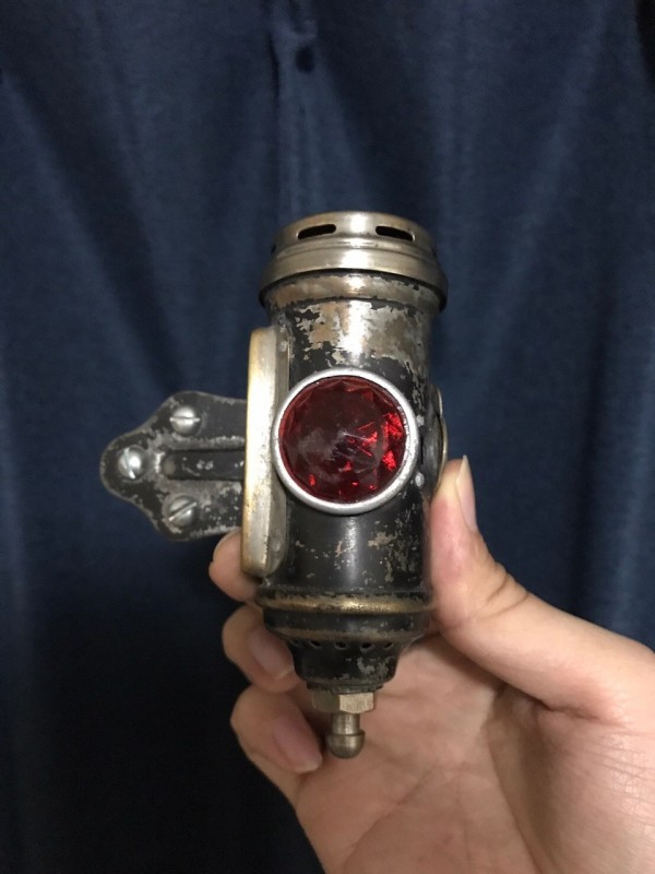 カーバイドランプとツイードランTOKYO（その2） : 燃えるゴミは明日