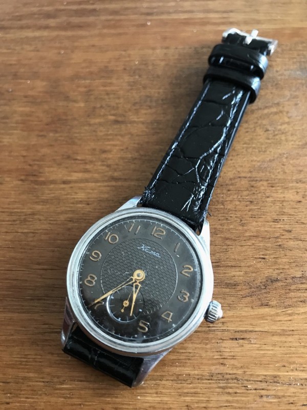 ロシア製の腕時計とセイコーマーベル : 燃えるゴミは明日