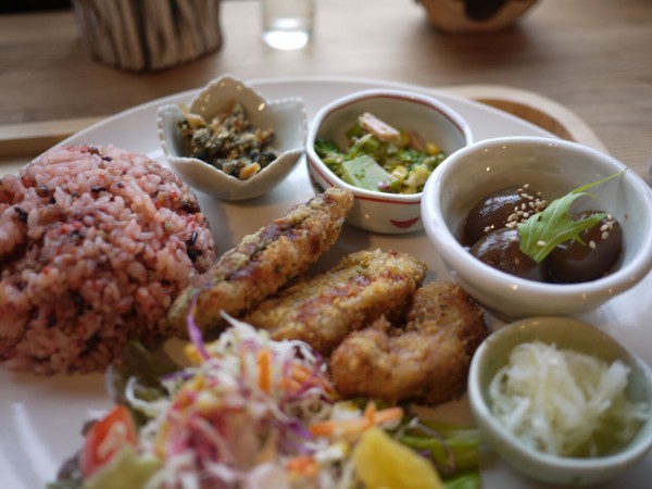 Soshoku Cafe Ren Ginkakuji Mise 素食カフェren銀閣寺店 Vegie Life In Kyoto ベジライフ イン 京都 ーベジタリアンとナチュラリストのための京都サバイバルガイドーa Kyoto Survival Guide For Vegetarians