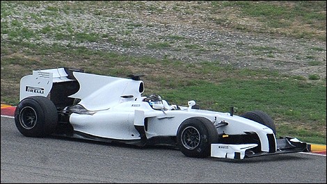 ハイドフェルド、トヨタTF109でピレリのタイヤ・テスト： 写真 : F1通信