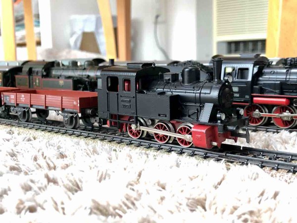 アナログMarklinで遊ぶ ♪ : 愛犬クマの鉄道模型製作備忘録