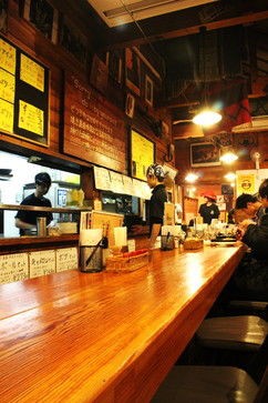 超レア肉 ビフテキ屋うえすたん空港店 福岡 福岡 旅を探しに 週末どこいこ