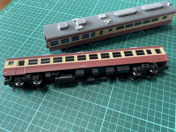 KATO 475系急行「立山・ゆのくに」製品レビュー その2 : 鉄道