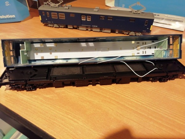 天賞堂 T-Evolutionシリーズ第1弾 クモヤ145形の紹介 その2 : 鉄道模型