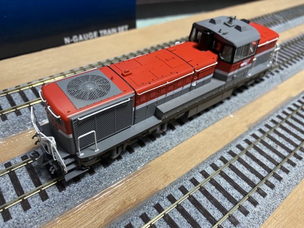 KATO HOゲージ DE10貨物更新車！レビューその1 : 鉄道模型を