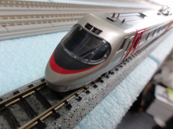 マイクロエース 8000系リニューアル「しおかぜ」と「いしずち」 : 鉄道