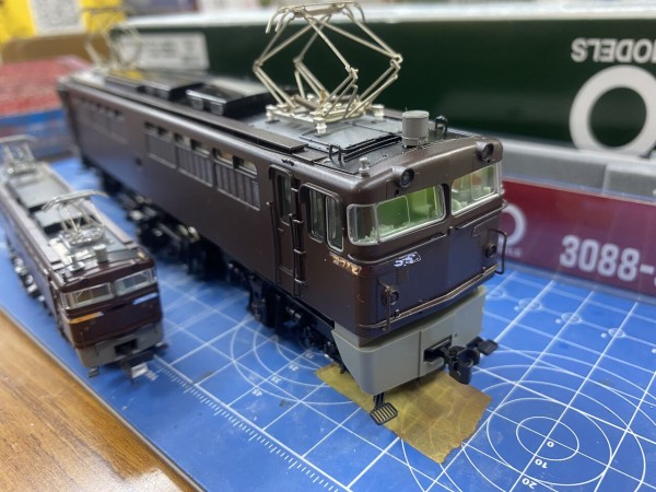 KATO HOゲージEF65-0茶色を作る その3 : 鉄道模型を楽しむブログ