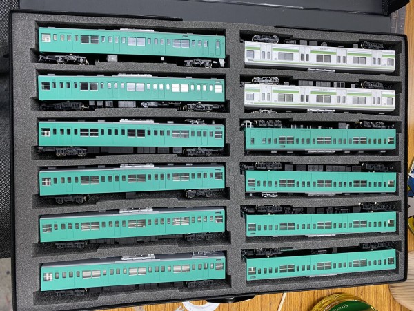 KATO Nゲージ201系エメラルドグリーンを作る！その3 : 鉄道模型を