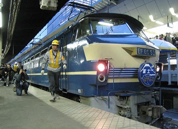 富士・はやぶさ”ラストラン : モデラーな日々 とれいんスタッフブログ