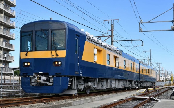 Jr西日本の新しい総合検測車dec741のお披露目 モデラーな日々 とれいんスタッフブログ