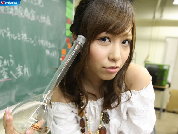 河西智美 板野友美と 仮面ライダーw にも出ていたakb 河西智美の画像 Galleria アイドル動画 画像館