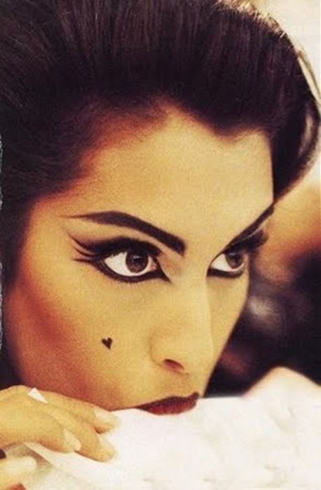 ティエリーミュグレー　9AR 希少 ティエリーミュグレー 9AR 希少