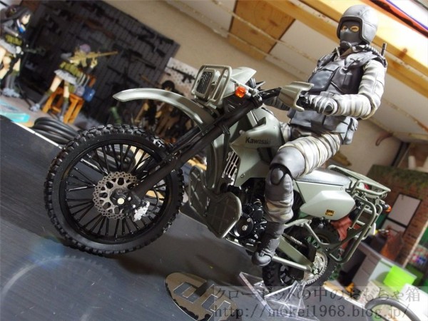 リトルアーモリー 陸自偵察バイク カワサキKLX250 : クローゼットの中 リトルアーモリー 陸自偵察バイク カワサキKLX250 : クローゼットの中