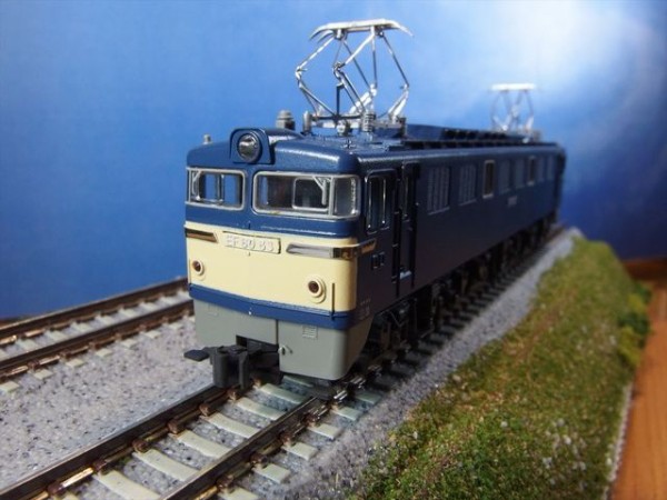 今週の一両 KATO EF60 一般色 : クローゼットの中の鉄道模型
