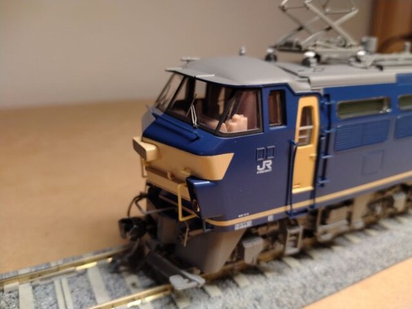 TOMIX HO EF66 前期型・JR貨物新更新車 入線 : クローゼットの中の鉄道模型