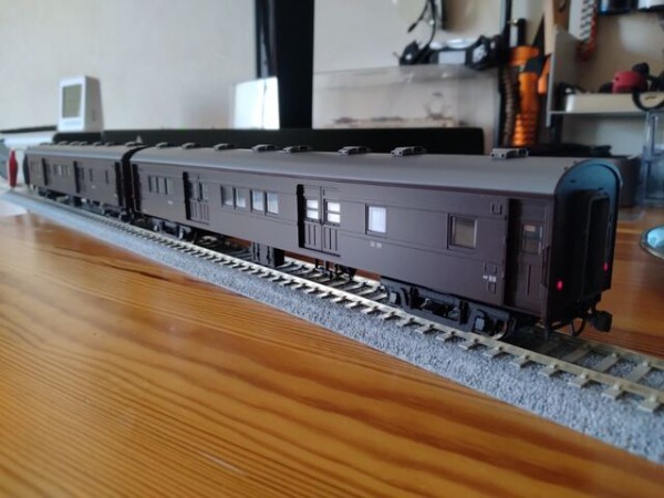 KATO HO マニ60 350 ・マニ61 350 荷物車 : クローゼットの中の鉄道模型