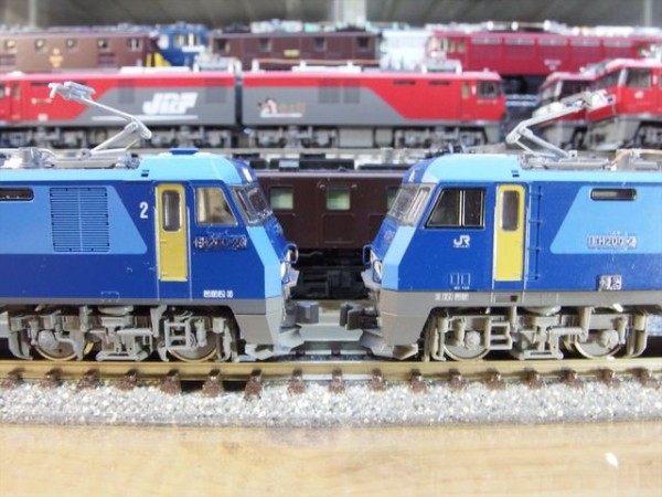ポ*リ様 KATO EH200 KATO EH200 量産形 入線: 仏間鉄道