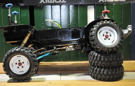ラジコン タミヤ CC－01 再改造計画 その1 : クローゼットの中の