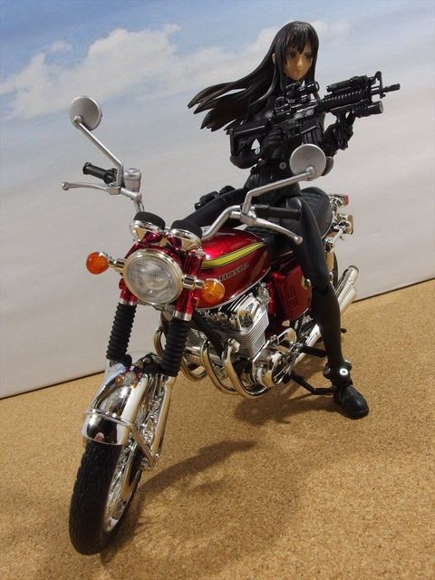 スカイネット HONDA CB750FOUR 1/12サイズバイク模型