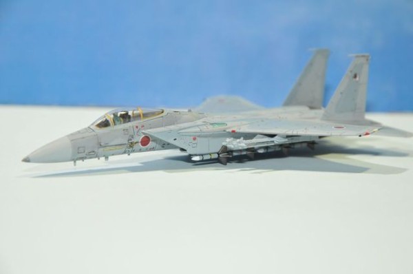 飛行機模型 技MIX 1/144塗装済みプラモデル 航空自衛隊 F-15J 第304