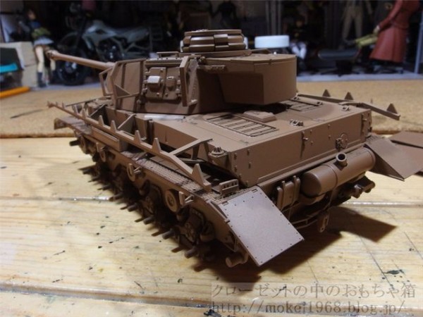 タミヤ　Ⅳ号戦車H型　モーターライズ　プラモデル　1/35 ガルパン　あんこう レビュー】タミヤ 1/35 Ⅳ号戦車D型改(H型仕様) 大洗女子学園