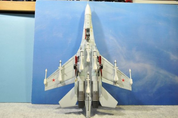 限定 Witty Wings 1/72 Su-27 フランカー (J-11) Amazon.co.jp: Witty Wings 1/72 スホーイ Su-27 フランカー