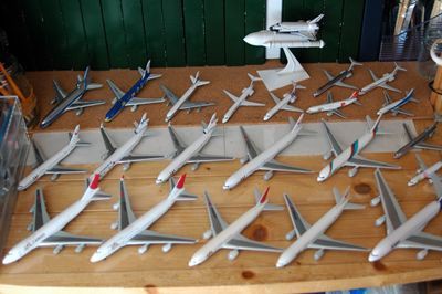 コレクション 飛行機模型 年末の掃除 : クローゼットの中のおもちゃ箱