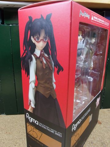 figma 遠坂凛 2.0 レビュー : クローゼットの中のおもちゃ箱