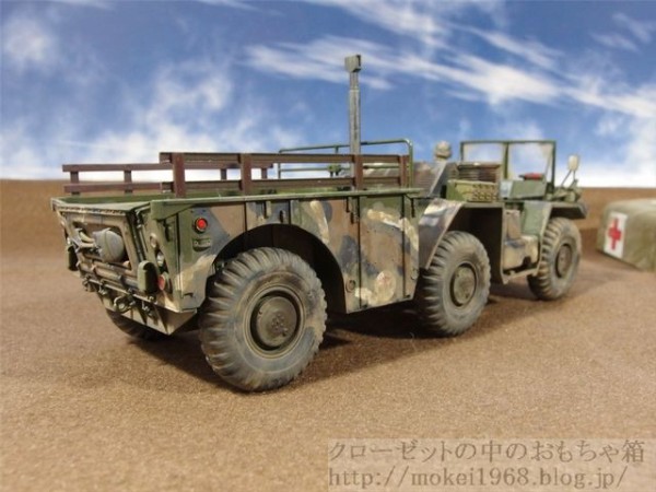 タミヤ 1/35 M792 ガマゴート野戦救急車 完成 : クローゼットの中の