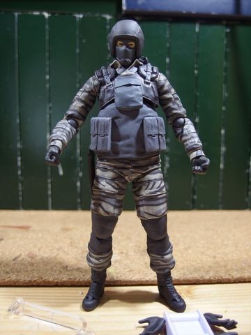figma ゴルルコビッチ兵 着任 その1 : クローゼットの中のおもちゃ箱