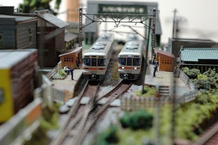 鉄道模型 Nゲージ レイアウト ガイドレールを考える2 : クローゼット