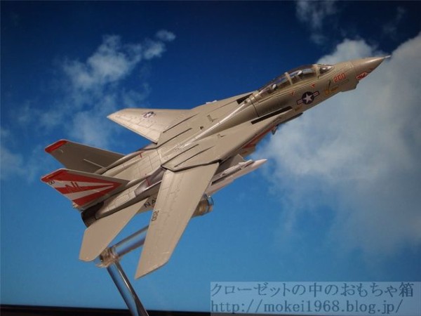 F Toys 1 144 F 14 トムキャットメモリーズ 完成 クローゼットの中のおもちゃ箱