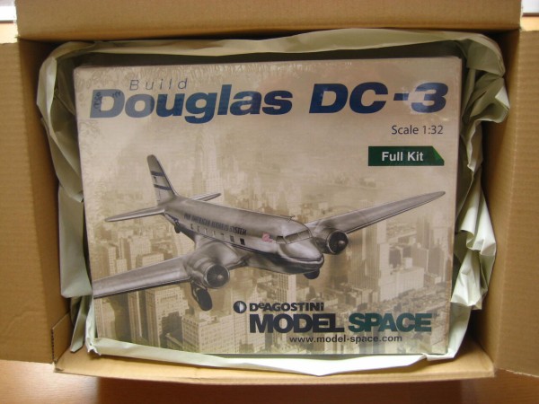 デアゴスティーニ 1/32 Douglas DC 3を作る「導入編」 : 模型好きの御本尊たち