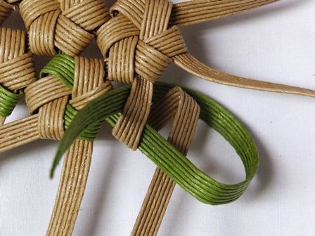 エコクラフト 花結び編みバックの編み方 手作り大好き生活記