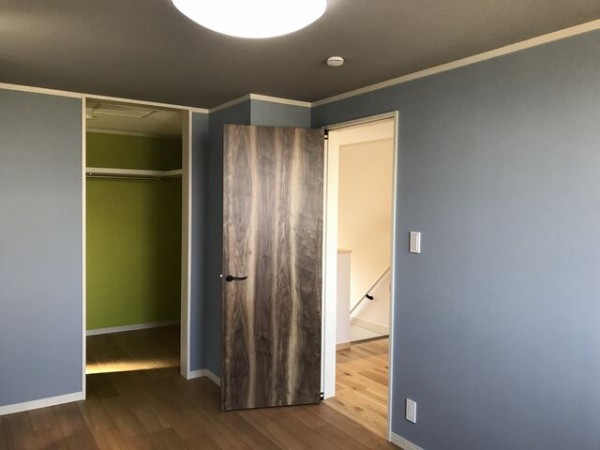 新しい家の記録 壁紙 寝室 めざすのは 余白のある生活 新しい家の記録 壁紙 寝室 めざすのは 余白のある生活