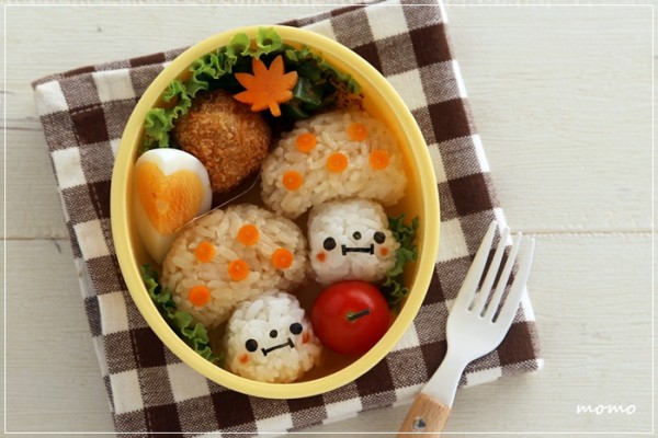 秋色きのこちゃんおにぎり弁当 キャラ弁 Momo S Obentou キャラ弁 Powered By ライブドアブログ