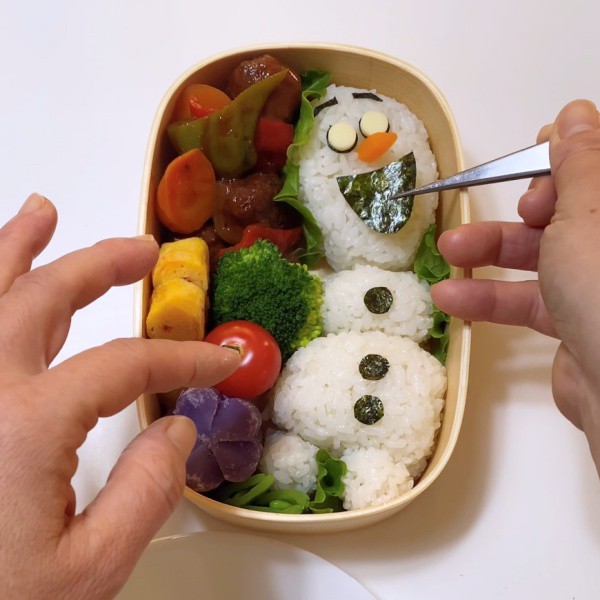 アナと雪の女王 オラフのお弁当＊キャラ弁[高速動画あり