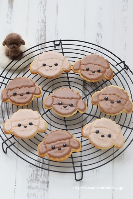 自作の型でトイプードルのアイシングクッキーと羊毛フェルト Momo S Obentou キャラ弁 Powered By ライブドアブログ