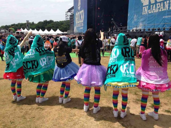 チームしゃちほこ 新曲 Colors も披露 ロッキンジャパン Rij セトリ 感想まとめ しゃちほこまとめページ しゃちペジ