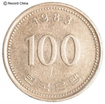 記事タイトル500ウォン硬貨騒動再び 韓国人が日本観光で100円硬貨に似た100ウォン硬貨を大量使用 おかねにゅーす
