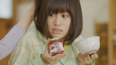 前田敦子がcmでパジャマ姿を披露 丸美屋食品 のっけるふりかけ シリーズ新cm 2ちゃんねる芸能部