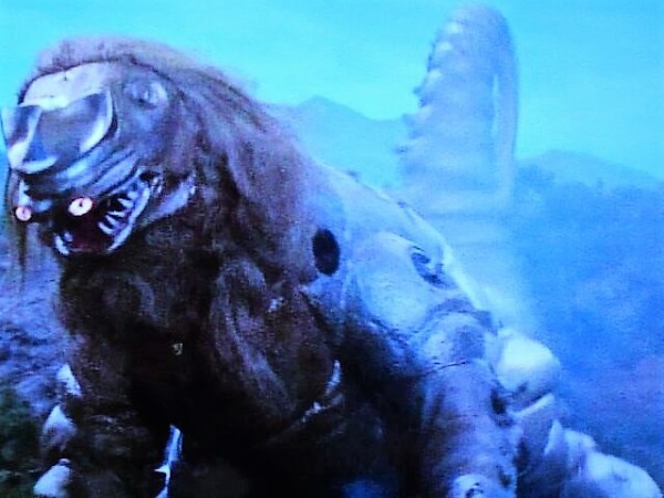 大怪獣シリーズ　ウルトラセブン　ガブラ 大怪獣シリーズ ウルトラセブン ガブラ Amazon.co.jp: エクス