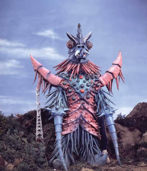 ウルトラ怪獣第37号：ウルトラマンタロウ～メドウーサ星人