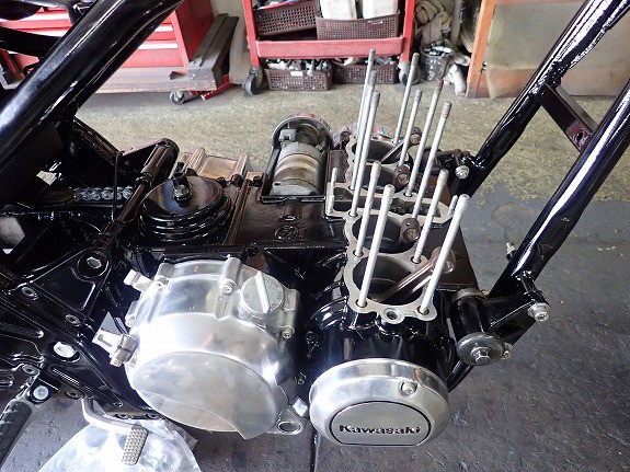 ゼファー400 エンジン 腰上セミoh済み ゼファーχエンジン(腰下のみ