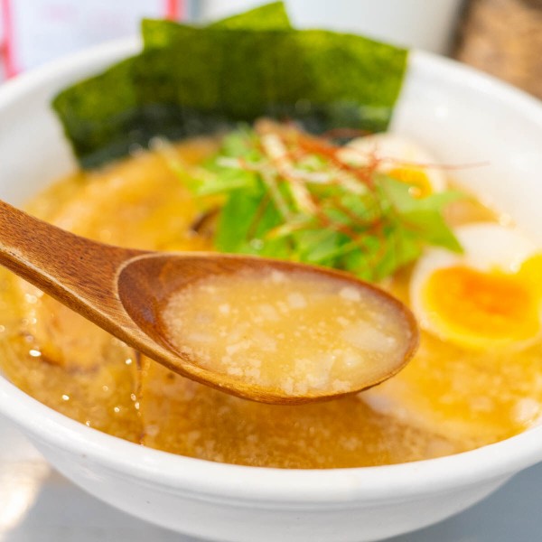 3104丁目」の『特製ラーメン みそ』（高槻市城北町）【たかつーグルメ