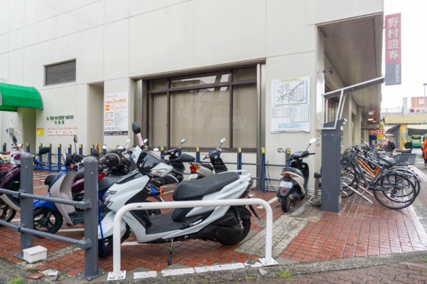 Jr高槻駅と阪急高槻市駅周辺の バイクが停められる 駐輪場一覧 たかつーまとめ 高槻つーしん